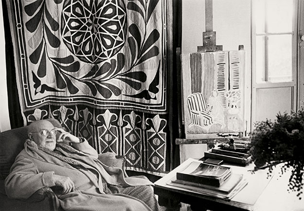 HENRI CARTIER-BRESSON (1908–2004) Henri Matisse, Vence February 1944 Vintage silver print 17,5 × 25 cm (6.9 × 9.8 in) Photographer’s agency credit stamp, his “MENTION OBLIGATOIRE” stamp and several handwritten numerical notations in pencil on the reverse
